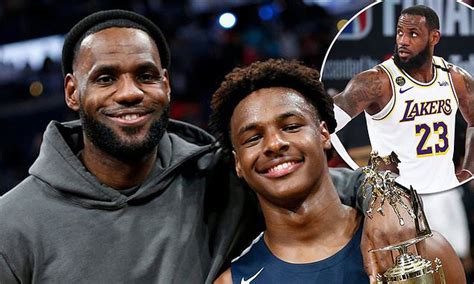 how old is lebron james oldest son